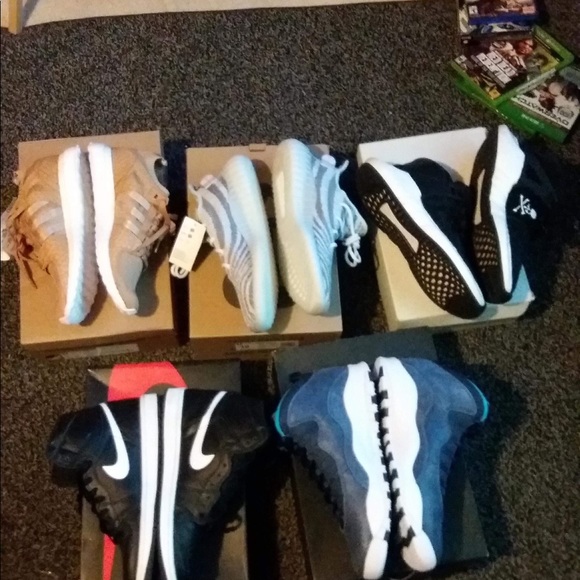 Adidas yeezy boost 350 v2 new 100% authentic - Picture 2 of 8